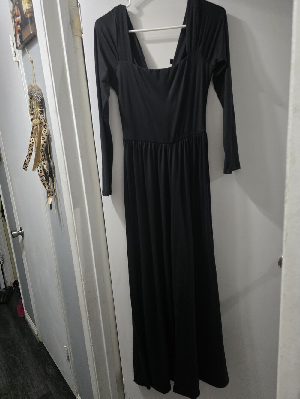 WinWin Black Long-Sleeve JUMPSUIT with Scoop Square Neckline